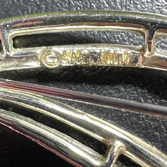 Vintage Sarah Coventry Gold Tone Brooch Elegant Abstract Leaf Design Signed - Picture 8 of 8